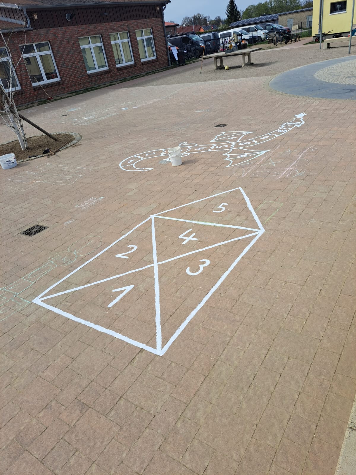 Hüpfspiele
